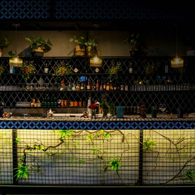 Lázaro SKYBAR